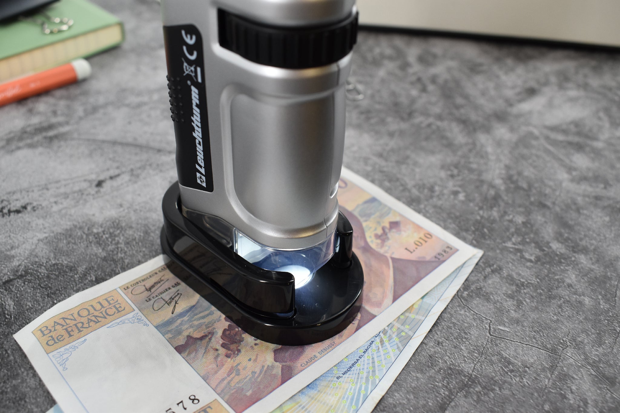 Pocket Microscope, 20x magnification at